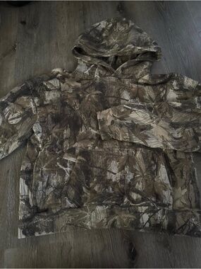 Hollister Men's Camo Hoodie in Brown and Tan